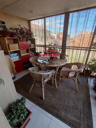 Foto 1 de Venta de ático en Villares de la Reina de 2 habitaciones con terraza y calefacción