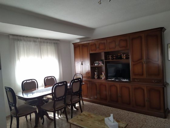 Foto 1 de Venta de piso en Segorbe de 4 habitaciones con garaje y aire acondicionado