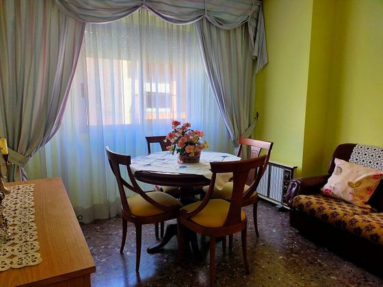 Foto 2 de Pis en venda a Segorbe de 4 habitacions amb terrassa i balcó