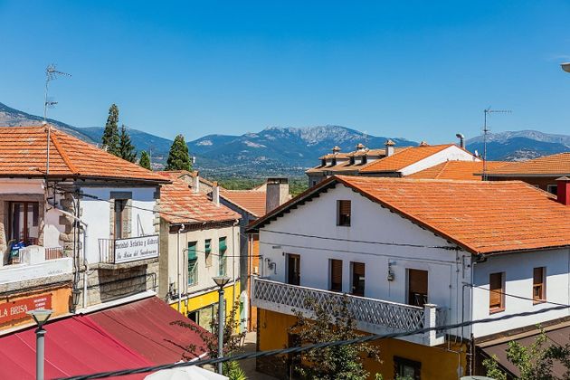 Foto 1 de Pis en venda a Guadarrama de 4 habitacions amb terrassa i balcó