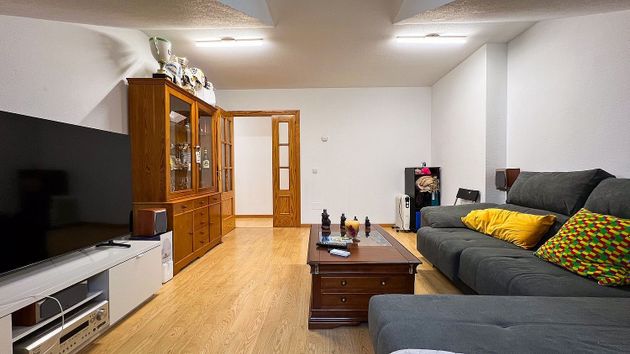 Foto 1 de Piso en venta en Cercedilla de 2 habitaciones con garaje y aire acondicionado