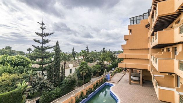 Foto 1 de Venta de ático en Paraíso - Atalaya- Benamara de 3 habitaciones con terraza y piscina