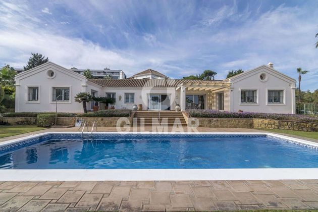 Foto 1 de Chalet en venta en Chullera de 3 habitaciones con terraza y piscina