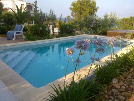 Foto 2 de Casa rural en venda a Roques Daurades-L'Estany de 4 habitacions amb terrassa i piscina