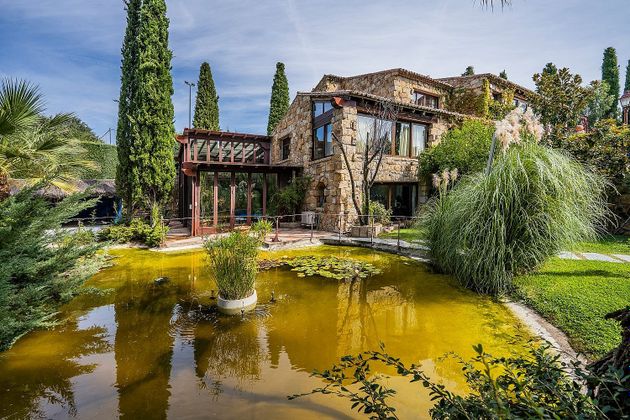 Foto 2 de Casa en venda a Las Lomas de 5 habitacions amb terrassa i piscina