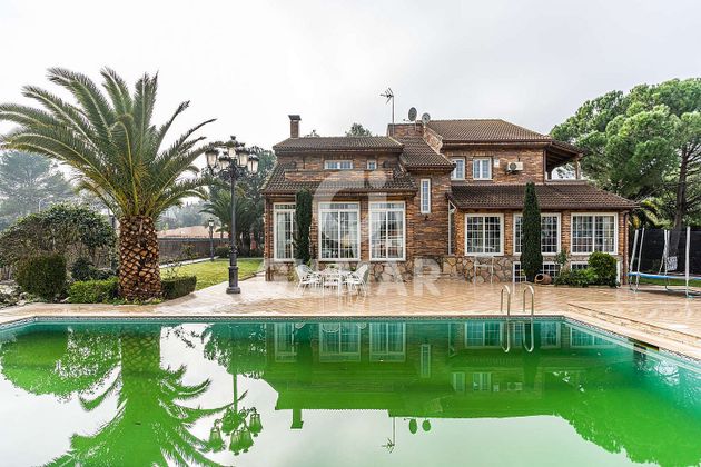 Foto 1 de Casa en venta en El Bosque de 5 habitaciones con terraza y piscina
