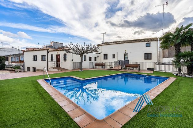 Foto 1 de Xalet en venda a Sant Martí Sarroca de 7 habitacions amb terrassa i piscina