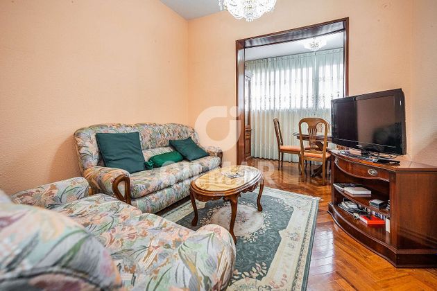 Foto 1 de Àtic en venda a Berruguete de 2 habitacions amb terrassa i calefacció
