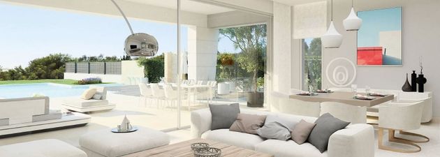Foto 2 de Xalet en venda a Nagüeles Alto de 4 habitacions amb terrassa i piscina