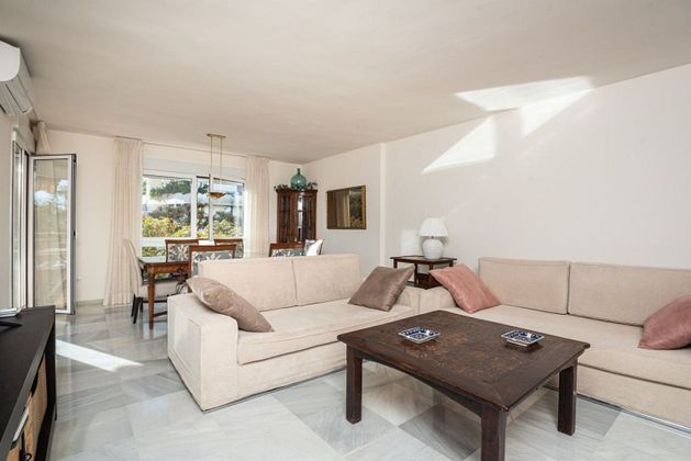 Foto 2 de Pis en venda a Playa de la Fontanilla de 3 habitacions amb terrassa i garatge