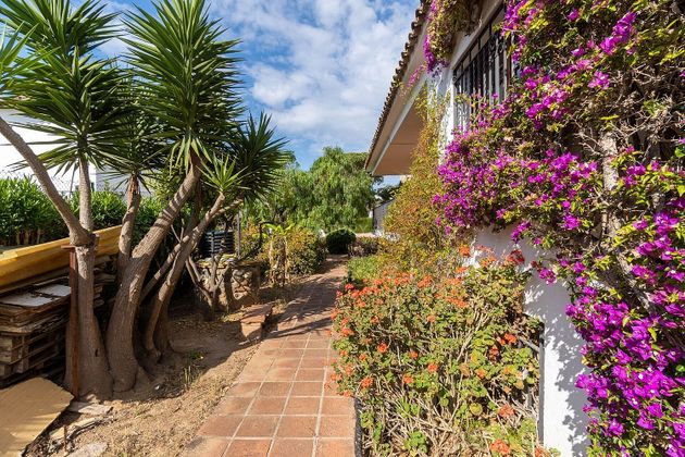 Foto 2 de Casa en venda a calle Illa de Creta de 5 habitacions amb terrassa i garatge