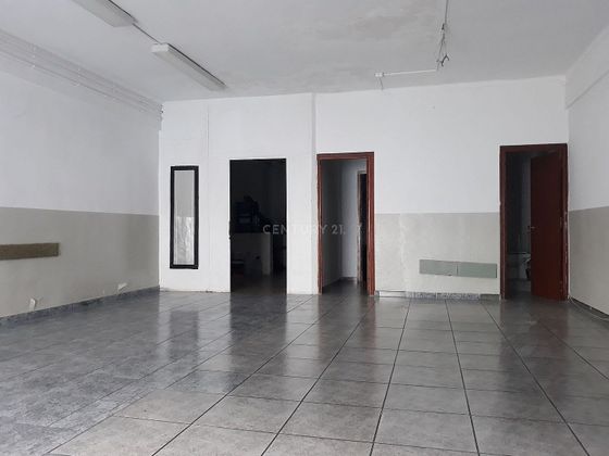 Foto 2 de Local en venda a pasaje Ramon Llull de 138 m²