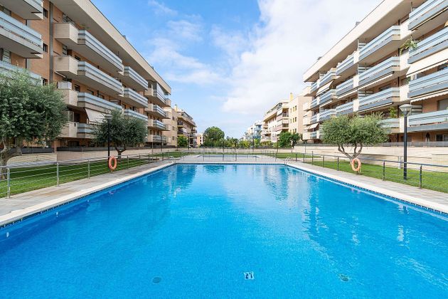 Foto 1 de Pis en venda a calle De Domènec Sugrañes i Gras de 2 habitacions amb terrassa i piscina