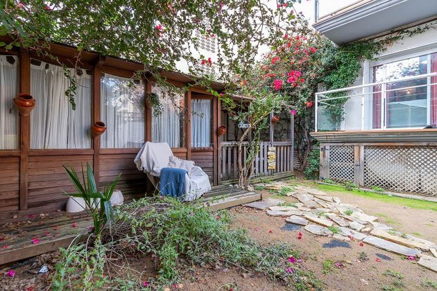 Foto 1 de Pis en venda a calle Del Roine de 2 habitacions amb terrassa i jardí