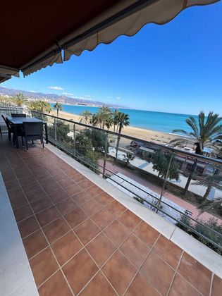 Foto 2 de Pis en lloguer a Parque Mediterráneo - Santa Paula de 4 habitacions amb terrassa i garatge