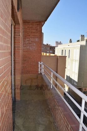 Foto 1 de Pis en venda a Rosselló de 3 habitacions amb balcó i ascensor