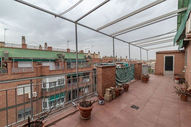 Foto 1 de Àtic en venda a Pajaritos - Plaza de Toros de 4 habitacions amb terrassa i balcó