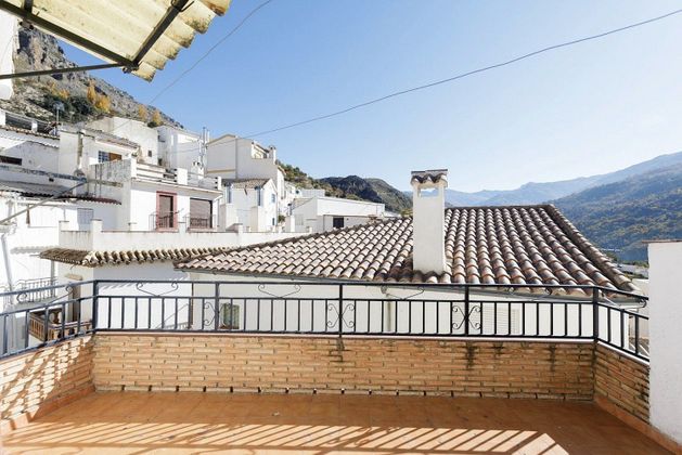 Foto 1 de Casa en venda a Guejar Sierra de 5 habitacions amb terrassa i balcó