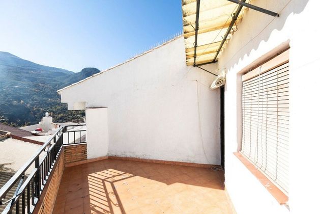 Foto 2 de Casa en venta en Guejar Sierra de 5 habitaciones con terraza y balcón