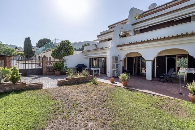 Foto 2 de Casa en venda a La Herradura de 5 habitacions amb terrassa i piscina
