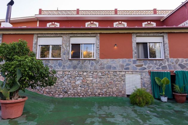 Foto 1 de Venta de casa rural en Almuñecar de 5 habitaciones con terraza y jardín