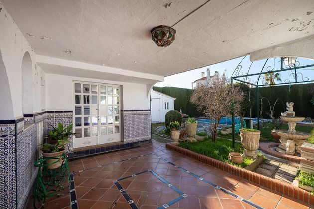 Foto 2 de Xalet en venda a avenida Monteluz de 4 habitacions amb terrassa i piscina