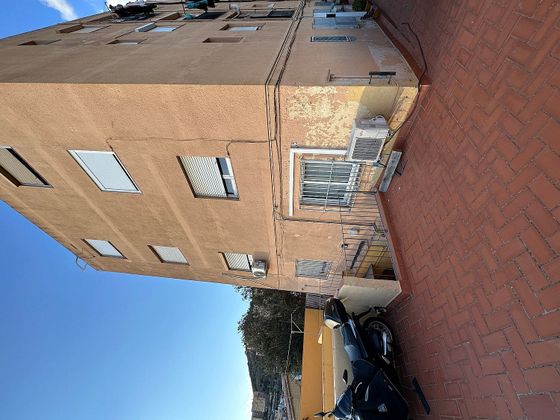Foto 2 de Pis en venda a Singuerlín - Can Franquesa - Les Oliveres de 26 habitacions amb terrassa i balcó