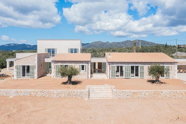 Foto 1 de Venta de casa rural en Sant Llorenç des Cardassar de 5 habitaciones con terraza y piscina