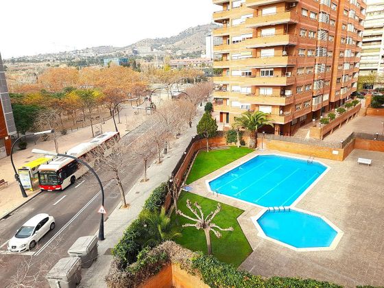 Foto 1 de Pis en venda a La Maternitat i Sant Ramon de 4 habitacions amb piscina i garatge