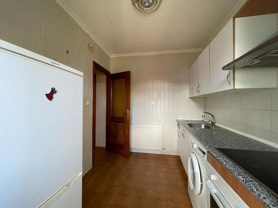 Foto 2 de Venta de piso en Tudela de Duero de 2 habitaciones con terraza y muebles