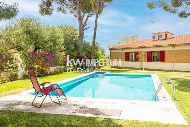Foto 2 de Xalet en venda a Ardiaca - La Llosa de 4 habitacions amb terrassa i piscina