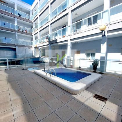Foto 2 de Pis en venda a Torreblanca de 3 habitacions amb piscina i ascensor