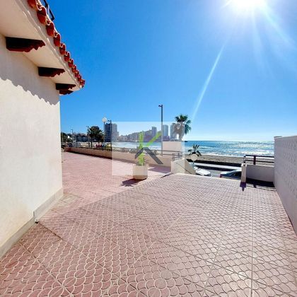 Foto 1 de Local en venda a Zona Playa de la Concha de 120 m²