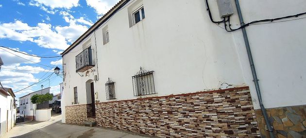 Foto 1 de Casa en venda a Navas de la Concepción (Las) de 4 habitacions amb terrassa