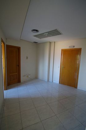Foto 2 de Oficina en lloguer a Casco Antiguo amb ascensor