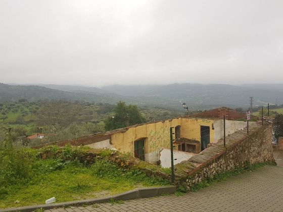 Foto 1 de Venta de terreno en Calera de León de 814 m²
