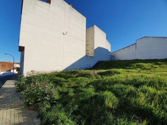 Foto 2 de Venta de terreno en Monesterio de 420 m²