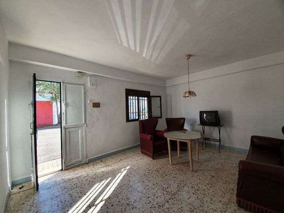 Foto 1 de Casa adosada en venta en Santa Olalla del Cala de 3 habitaciones con terraza