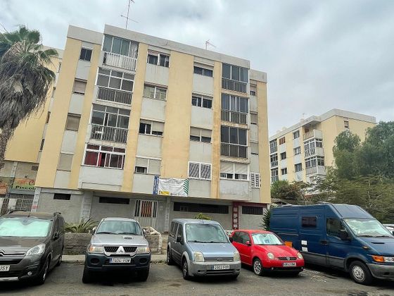Foto 2 de Venta de piso en calle Plazoleta Puntallana de 3 habitaciones y 82 m²