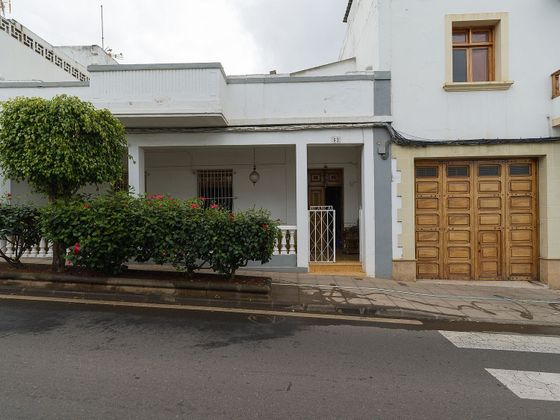 Foto 2 de Casa en venta en paseo González Díaz de 5 habitaciones con terraza
