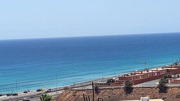 Foto 1 de Terreny en venda a urbanización Playa Blanca de 895 m²