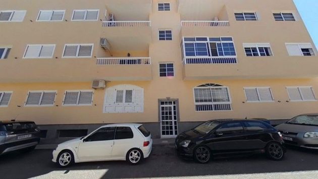Foto 1 de Pis en venda a Vecindario-Paredilla-Sardina de 3 habitacions amb garatge i balcó
