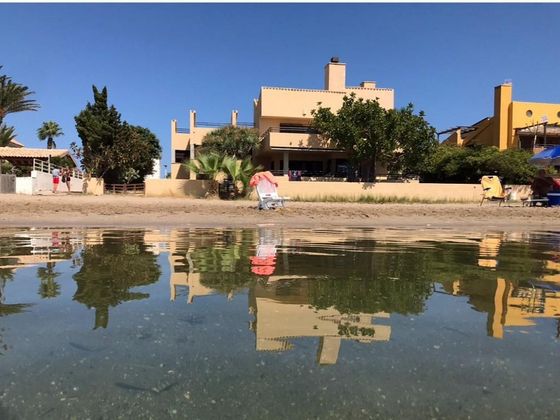 Foto 1 de Xalet en venda a Playa de las Gaviotas-El Pedrucho de 5 habitacions amb terrassa i garatge