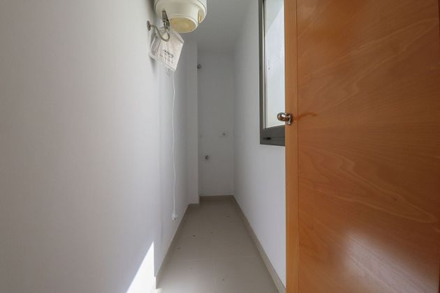 Foto 2 de Pis en venda a calle Secundino Delgado de 3 habitacions amb garatge i ascensor
