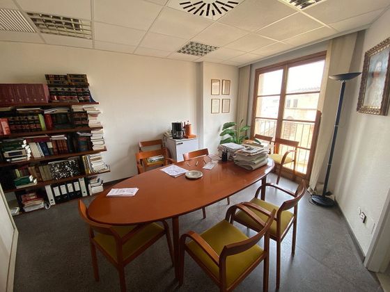 Foto 1 de Oficina en venda a Sindicat de 77 m²