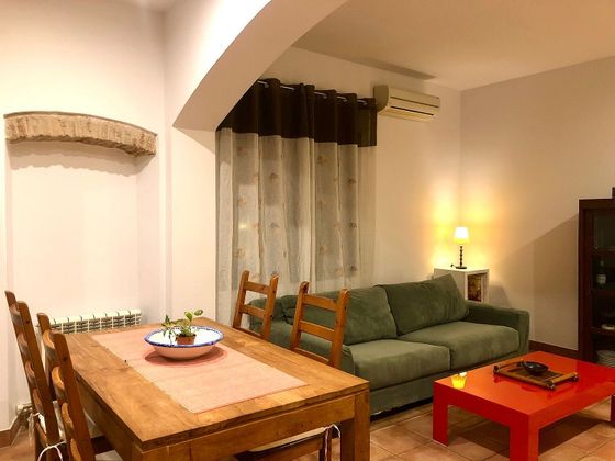 Foto 1 de Dúplex en venta en L'Eixample de 3 habitaciones con terraza y aire acondicionado