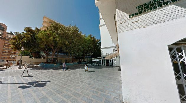 Foto 2 de Piso en venta en plaza Andalucia de 3 habitaciones con terraza y balcón