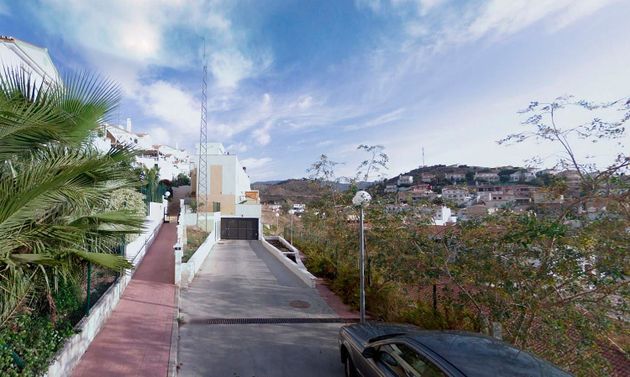 Foto 2 de Casa en venta en calle Antonio de Hilaria de 3 habitaciones con terraza y garaje
