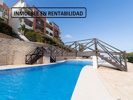 Foto 1 de Venta de piso en calle Esmeralda de 2 habitaciones con terraza y piscina
