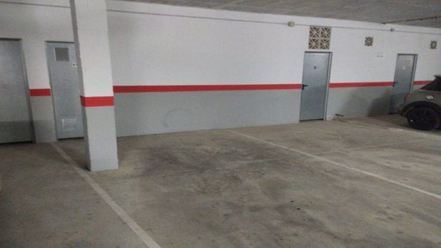 Foto 2 de Garatge en venda a calle Salvador Dali de 34 m²